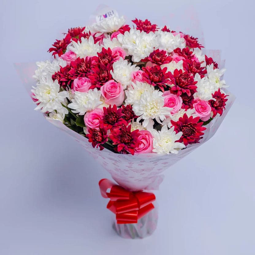 Roses & Chrysanthemum Bouquet